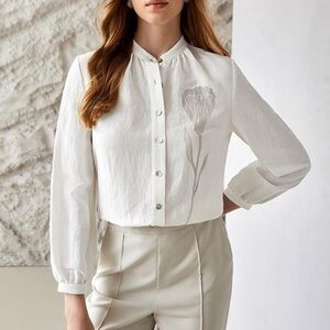 MOTF linen tulip mock neck shirt S